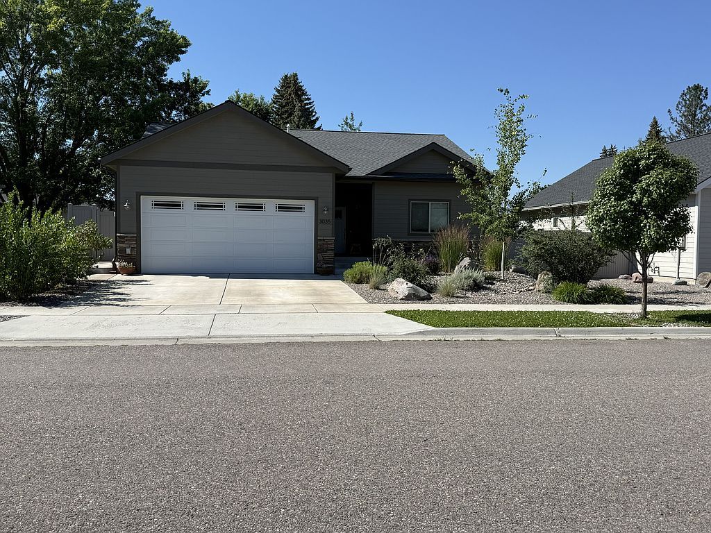 3035 Summerfield Dr - Property Image