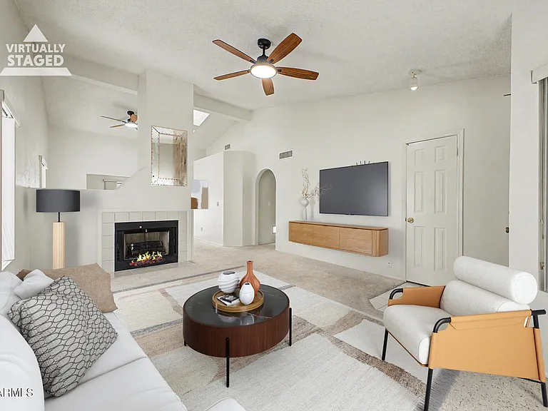 3510 E Hampton Ave #17 — Photo 4