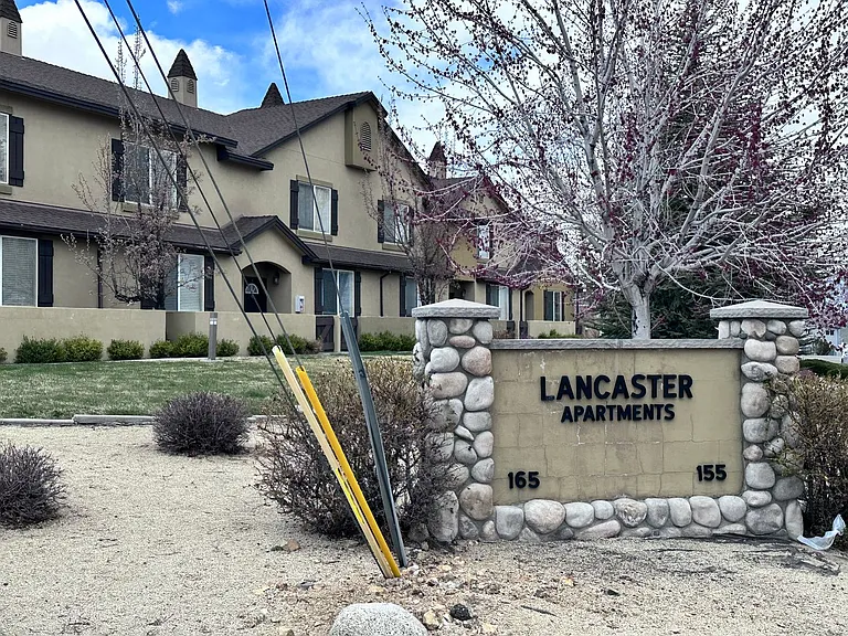 165 Lancaster Dr #2 — Photo 10