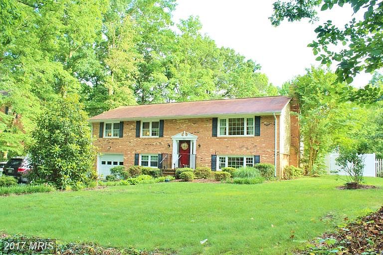 1st image of 408 Chamonix Dr