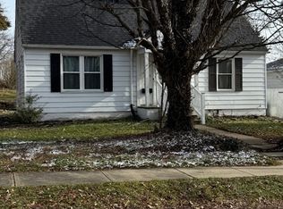 163 26th St NW, Barberton, OH