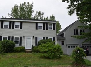 8 Gentian Dr, Concord, NH 03303