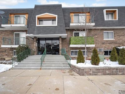 3852 S Parkway Dr APT 3B, Northbrook, IL, 60062