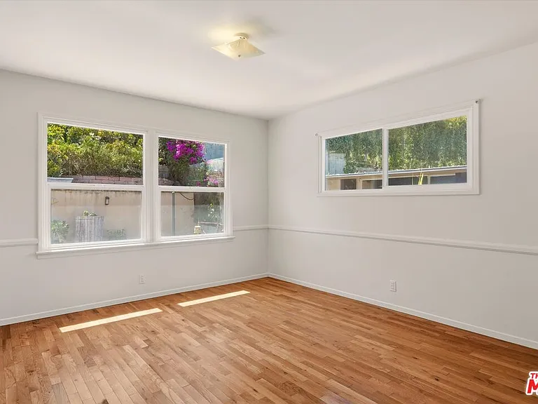 4131 Mantova Dr — Photo 15