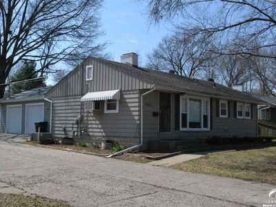 1625 Oxford Rd, Lawrence, KS, 66044