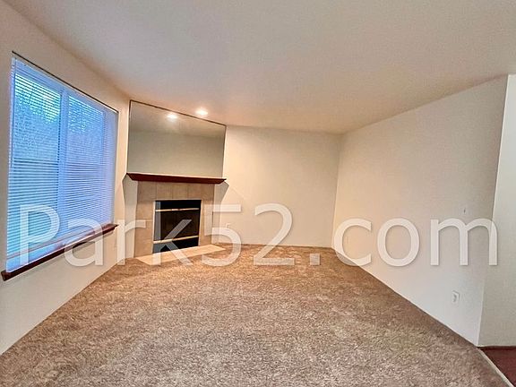 5th image of 17728 85th Avenue Ct E APT B