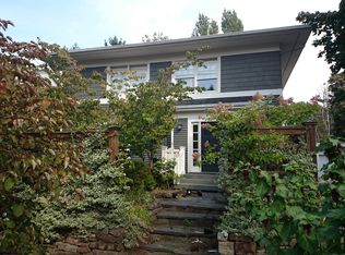 1542 17th Ave E, Seattle, WA 98112