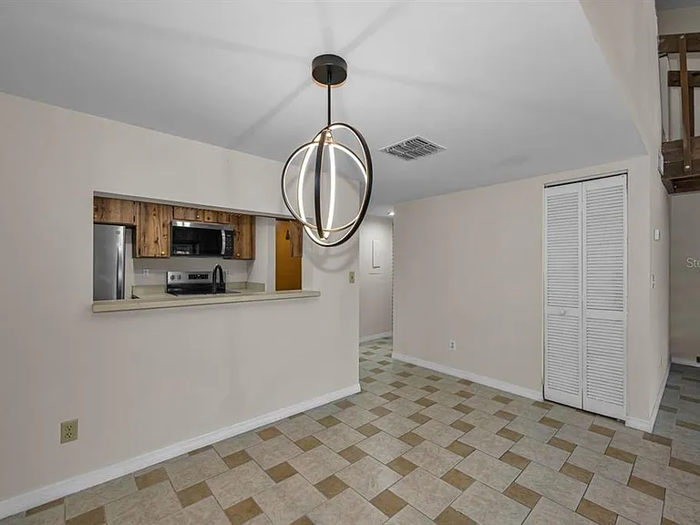 2581 Countryside Blvd #304 — Photo 7
