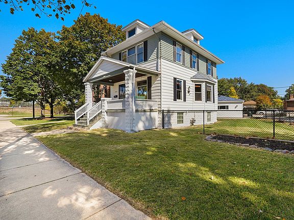 3rd image of 4007 Dubois Blvd
