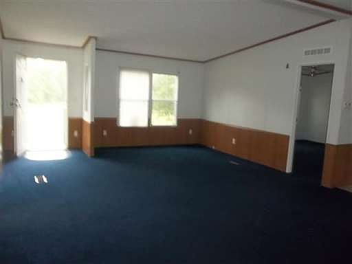 2nd image of 1321 Crossroad School Rd