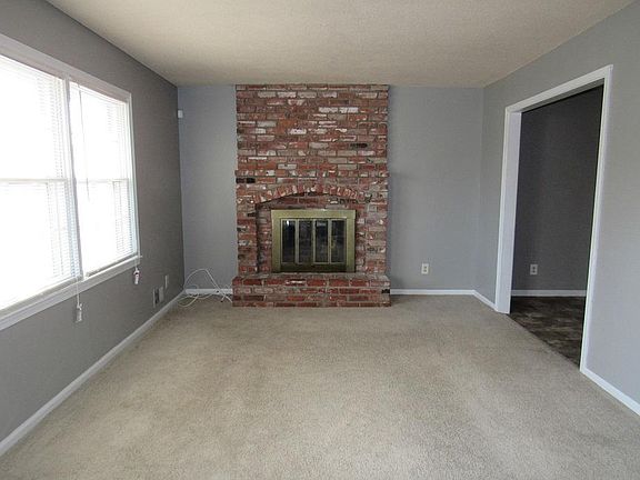 2nd image of 11700 E 56th St