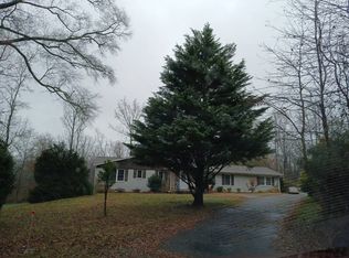 510 Return Church Rd, Seneca, SC 29678