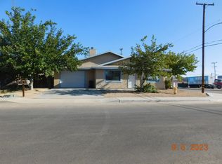 700 W Atkins Ave #A, Ridgecrest, CA 93555