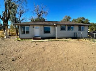 310 NE Meadowlark Ln, Madras, OR 97741