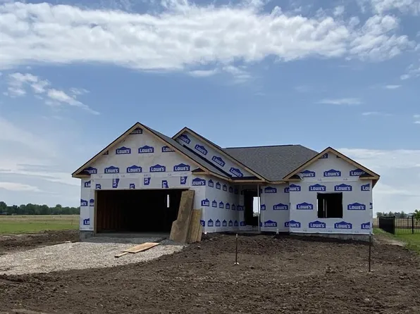 906 Brianna Ct, Jerseyville, IL 62052