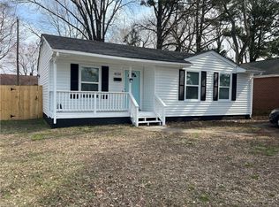 4114 Roanoke Ave, Newport News, VA 23607