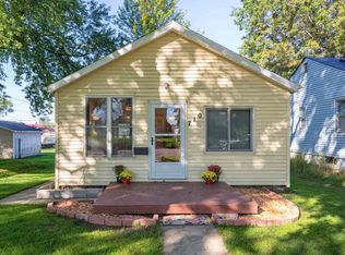 710 Kirkwood Ave, Waterloo, IA 50701