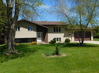 620 4th Ave W, Cresco, IA 52136