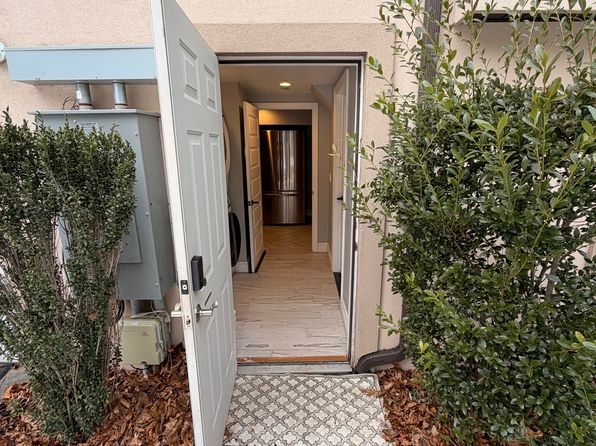 (undisclosed Address)