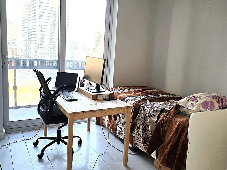 8 Eglinton Ave E #1510 — Photo 14