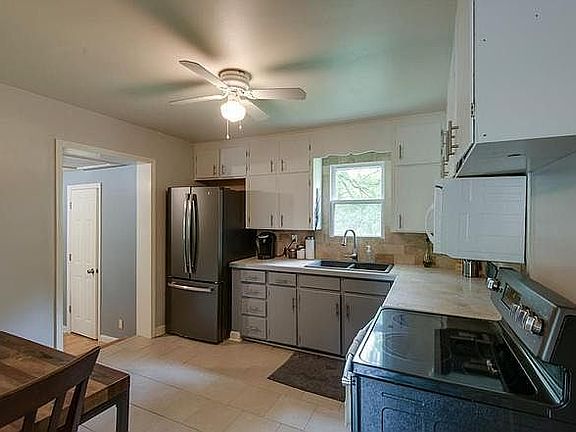 5th image of 1208 Ainlay Dr