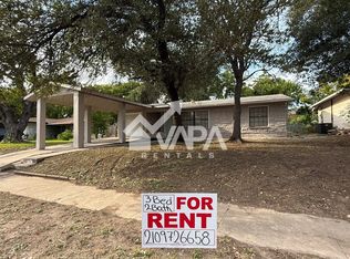 351 Addax Dr, San Antonio, TX 78213