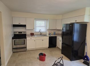 325 Sycamore St, Collinsville, IL 62234
