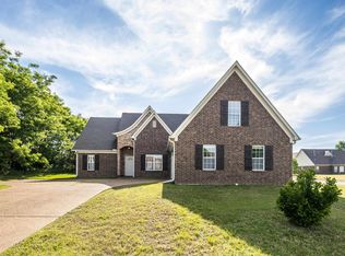 185 Beau Tisdale Dr, Oakland, TN 38060