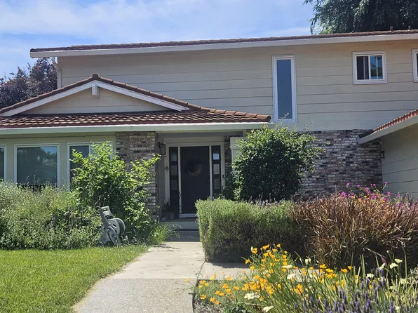 559 Fireside Ct, Walnut Creek, CA 94598