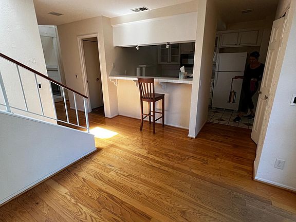 5th image of 5388 Traci Dr