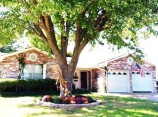 3509 Ridgehaven Dr, Midwest City, OK 73110