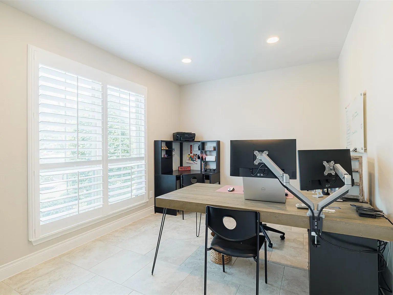 4 bed, 3.5 bath, 3037 sqft, $3,800 — Photo 4