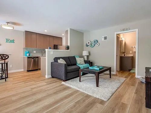 4044 32nd St Photo 1