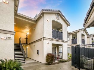 2001 Eastwood Dr APT 48, Vacaville, CA 95687