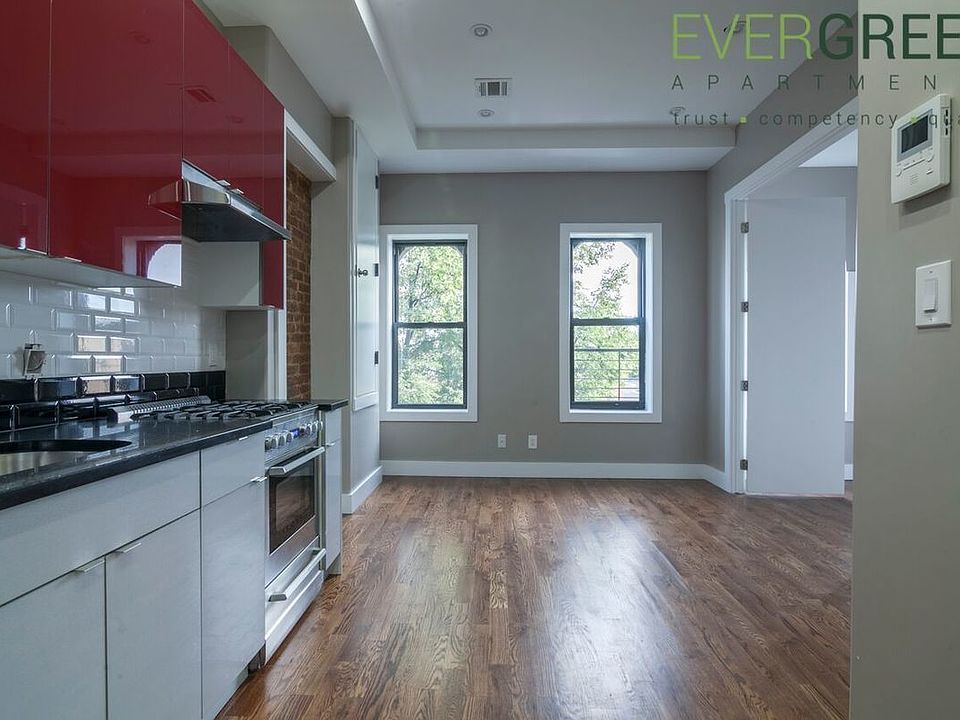 1st image of 89 Grattan St APT 3R