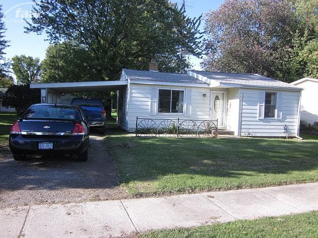 1st image of 129 Athletic St