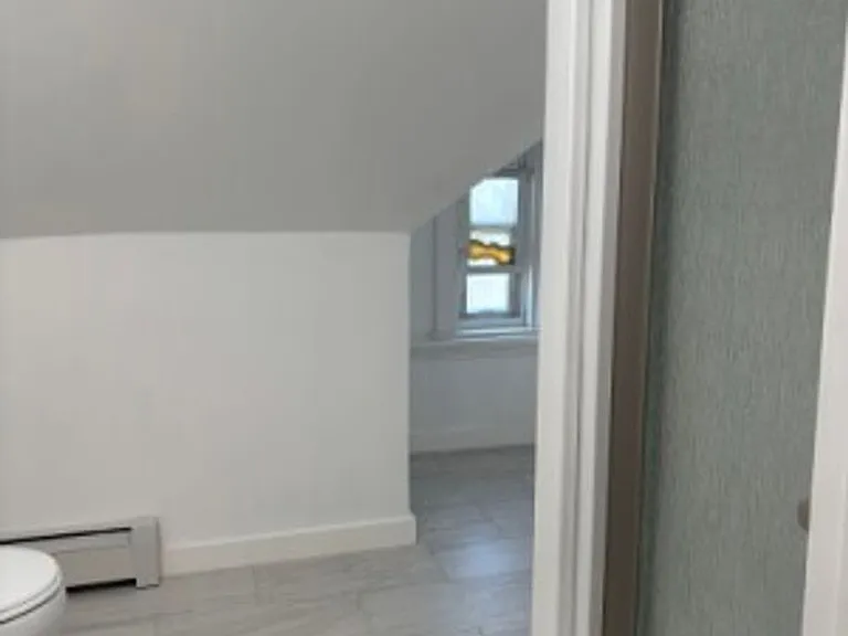 26 Armington St #2 — Photo 10