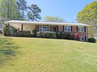 38 Hurt Dr SE, Smyrna, GA 30082