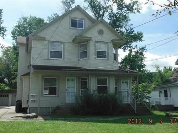 19229 Westwood Dr, Strongsville, OH 44136