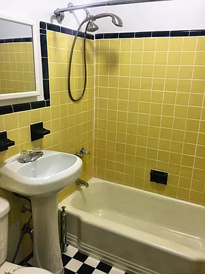 Rented by Bohemia Realty Group | media 10