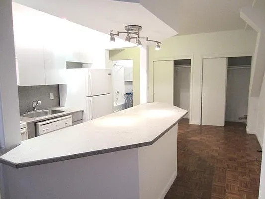 Rented by Mark David | media 33