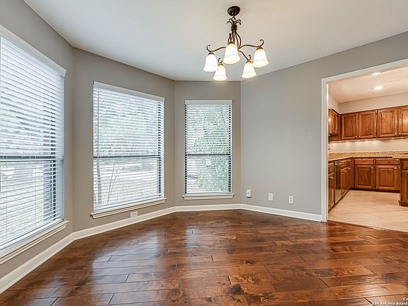 5th image of 8743 PASEO OAKS