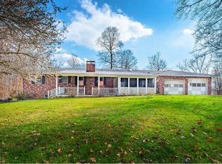 9621 Ridge Rd, Fredericktown, OH 43019