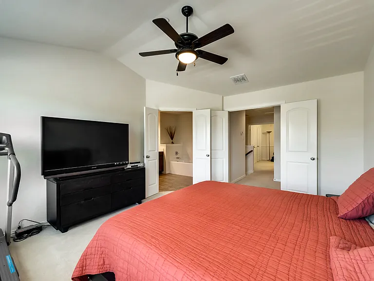 7941 Hannah St — Photo 10