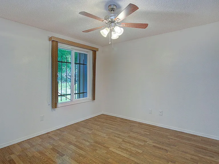 12709 NE 5th St — Photo 14