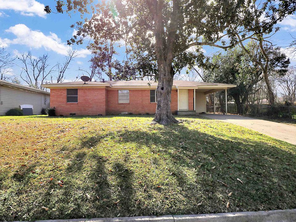 1st image of 1004 Meadowbrook Dr