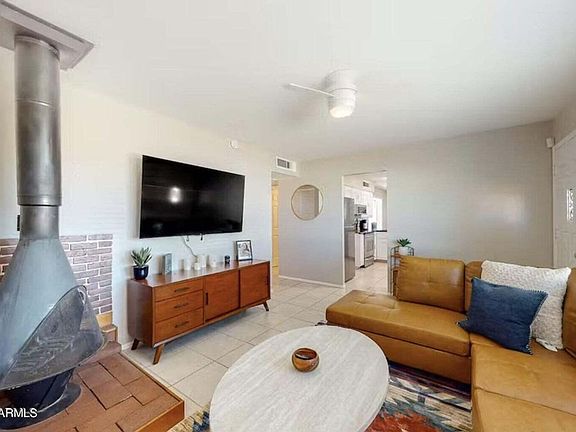 2nd image of 737 E Papago Dr