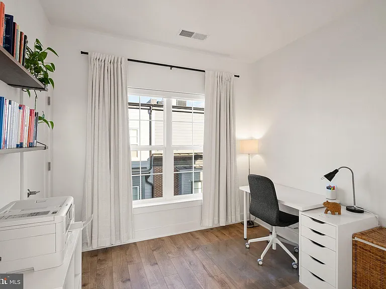 11258 Faraday Park Dr — Photo 33