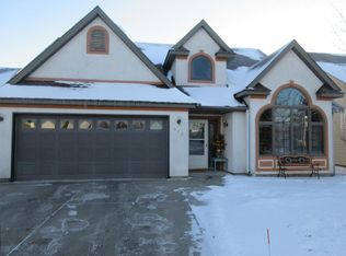 872 Aspen Cir, Waite Park, MN 56387