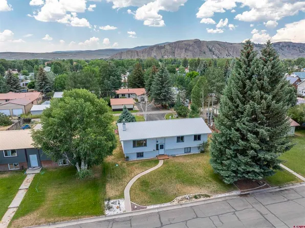 913 N Pine Street, Gunnison, CO 81230